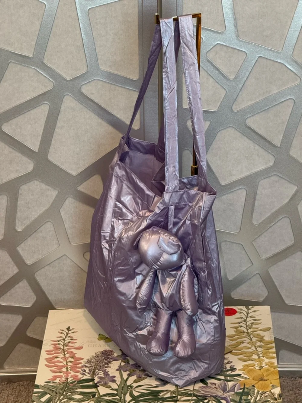 New Arrivals! Metallic Lavender Tote Bag with Bear 🐻 Charm 2 in 1 Bag
